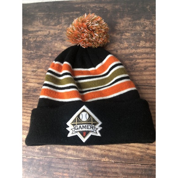 SAN FRANCISCO GIANTS GAMER DAY "GAMER BEANIE " SPECIAL EVENT HAT , BEANIE ,CAP - Picture 3 of 4
